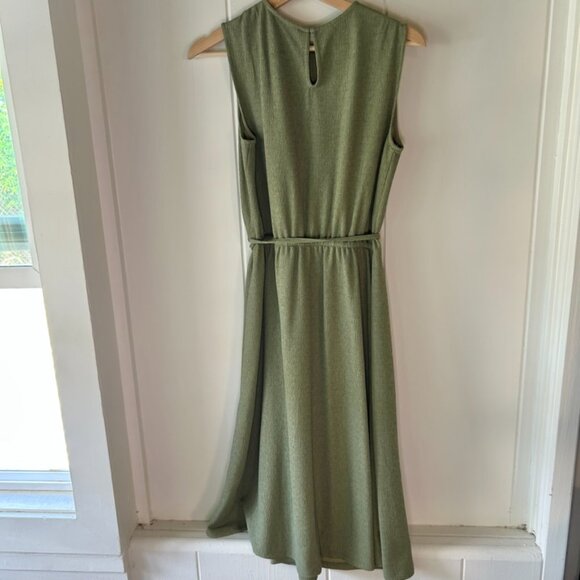 Green textured Maggie London faux-wrap dress size 4 - Picture 3 of 10